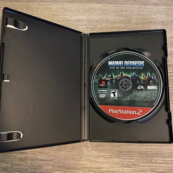 Lot of 3 PS2 Video Games - Marvel Nemesis Rise of Imperfects, God of War II, Etc - Picture 6 of 9